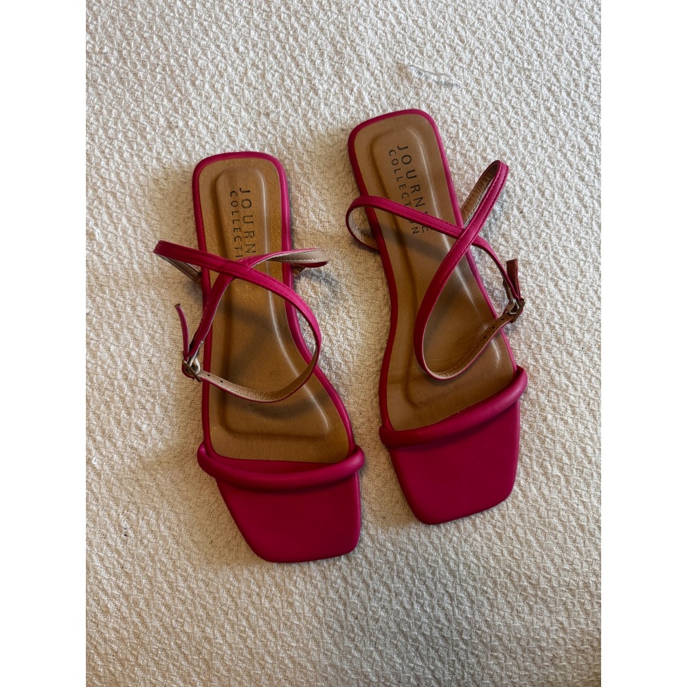 Journee Collection Womens Fuchsia Pink Strappy Square Toe Flat Sandals Size 8.5